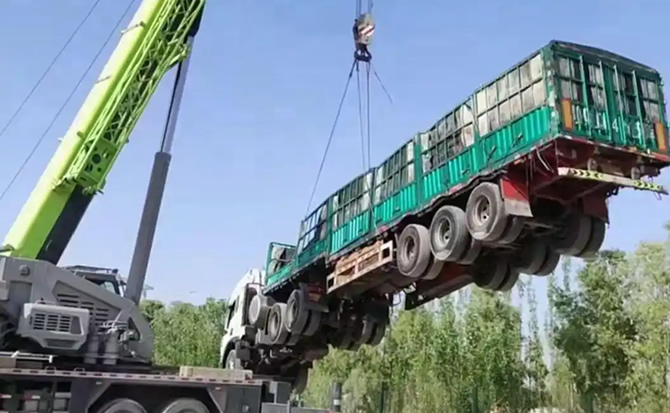 乐昌道路脱困救援案例